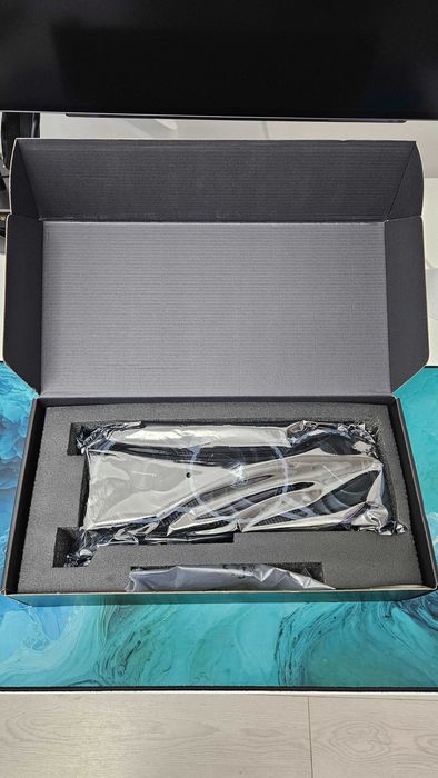 Placă video Gainward NVIDIA GeForce RTX 4070 Phoenix GARANȚIE eMAG