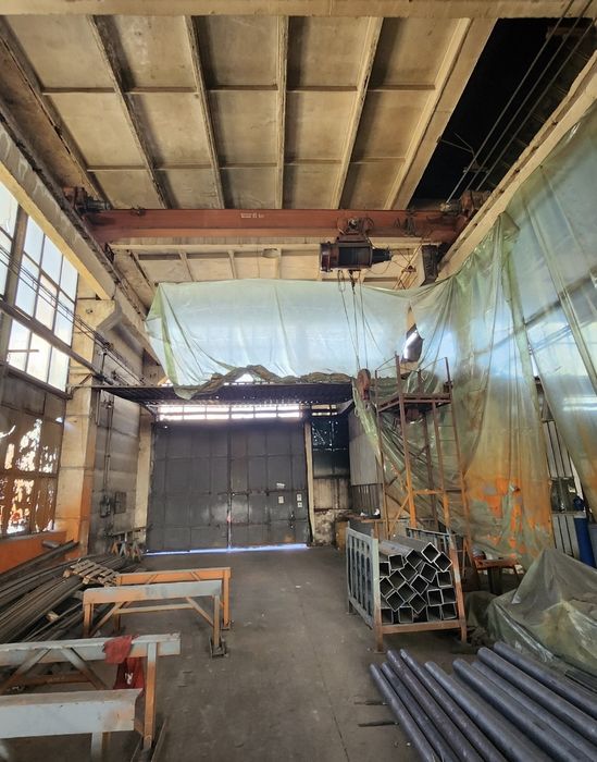 HALA De Inchiriat - 1.050 - 2.350 Mp (pana la 4.000mp)

- Suprafata :