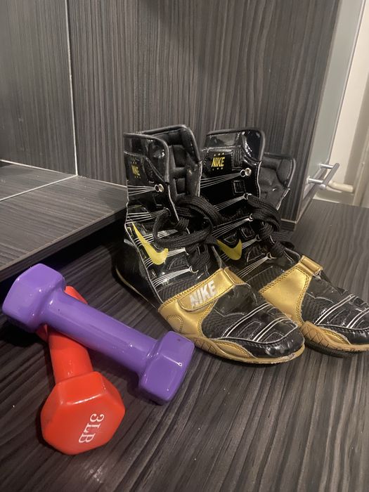 Боксёрки+гантели