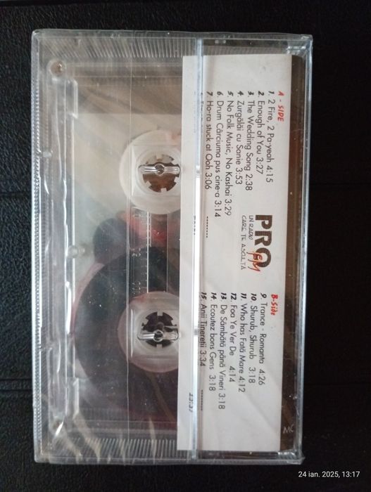 Casete audio sigilate - Pasarea colibri , Vita de vie , D.J. Phantom