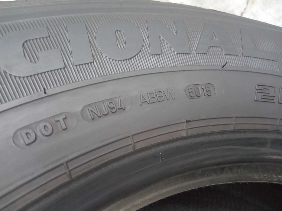 1 тежкотоварна гума за ремарке 265/70R19.5 Goodyear RHT2 143/141J FRT