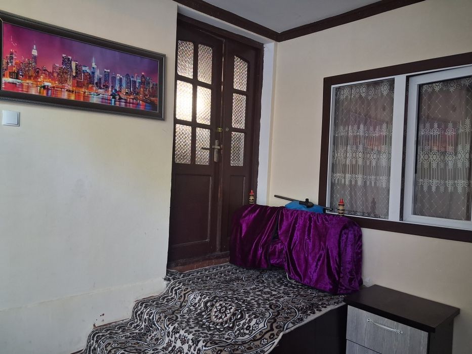 Уй сотилади марказда