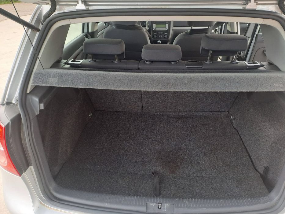 Vand golf 5 2.0 tdi din 2008