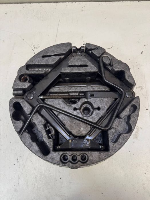 Trusă cric cheie roți Opel Astra G H J Vectra B C D Zafira A B