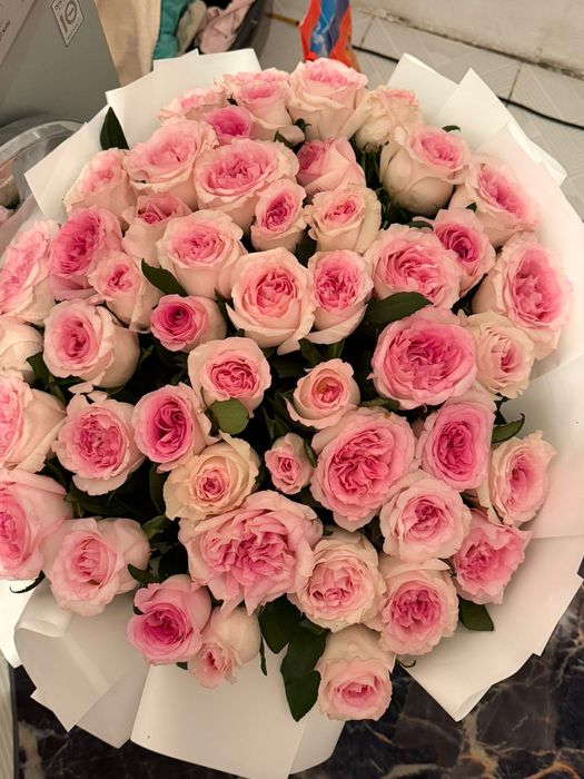 Голандски розы красивый