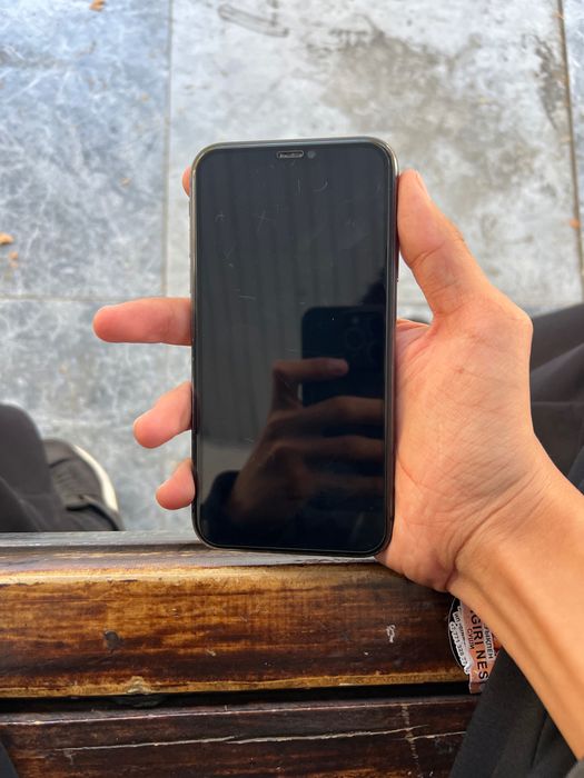 iPhone 11 128/75%