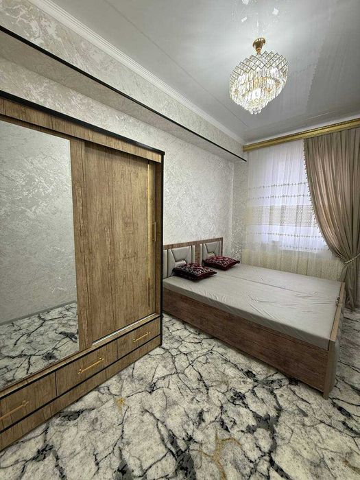 Сдается 2х комнатная квартира на 5 этаже крытый рынок