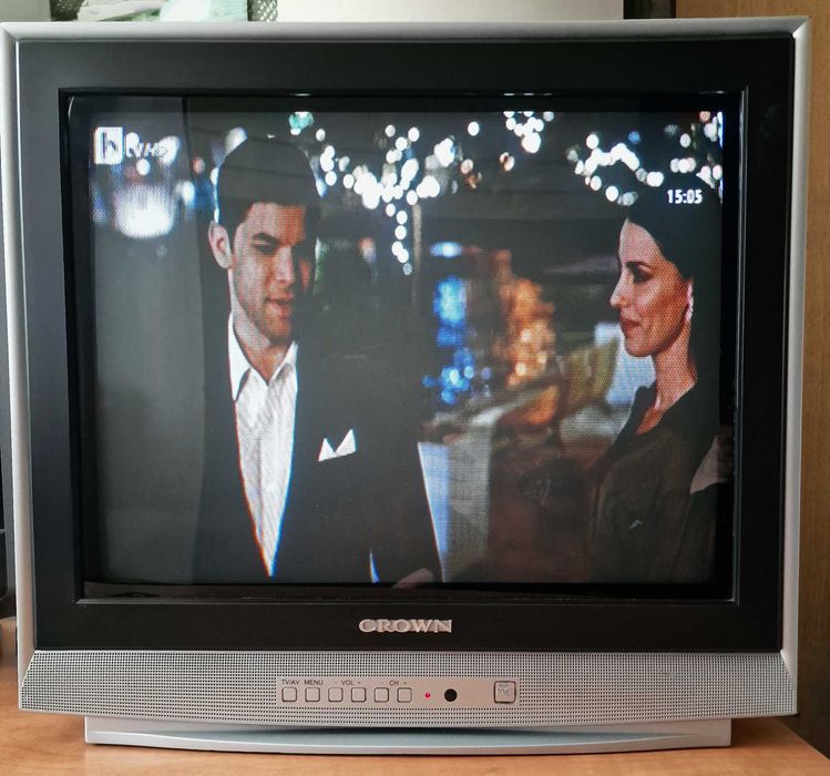 Телевизор Crown-39лв