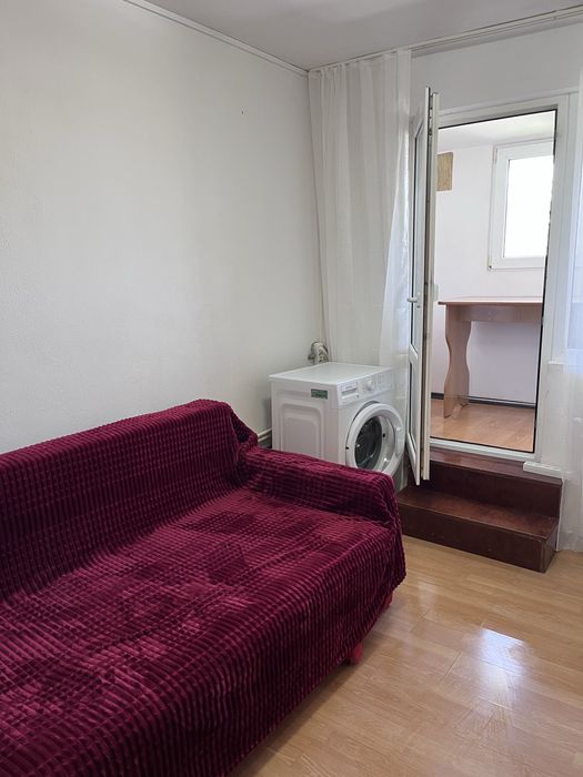 Garsoniera de vanzare