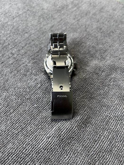 Наручные часы Fossil