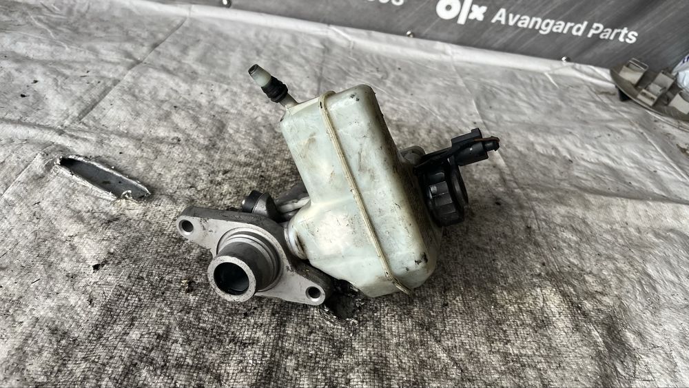 BMW 3 E46 спирачна помпа