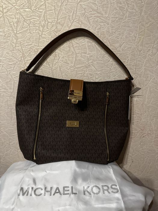 Продам сумку Michael Kors. Новая
