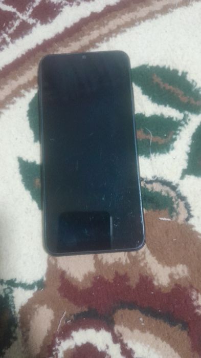 Redmi +2 sotiladi