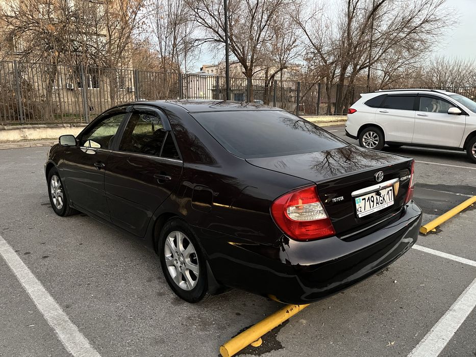 Продам toyota camry