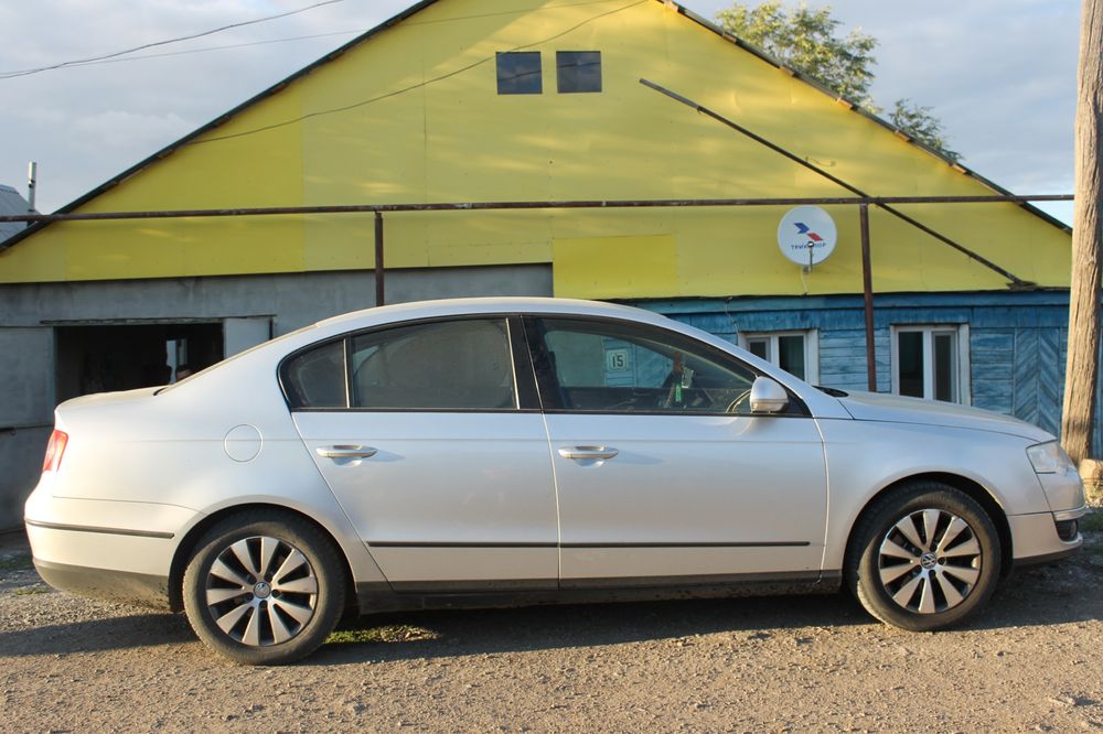 Продам автомобиль Volkswagen passat