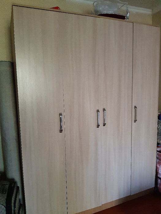 Шкаф полкалары түгел