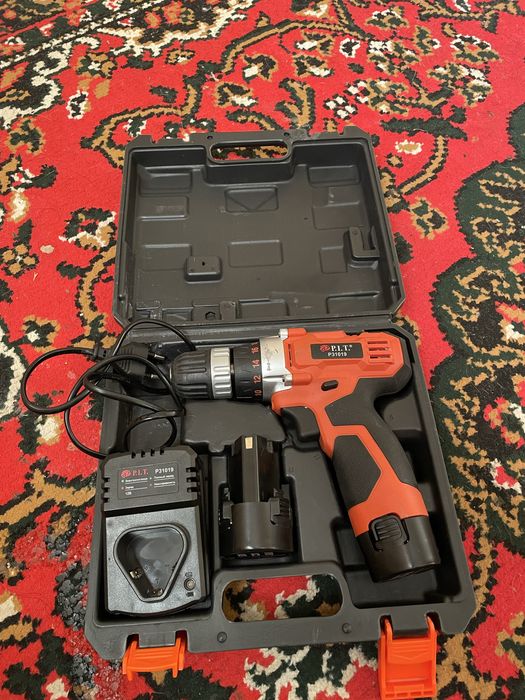 Шуруповерт P.I.T