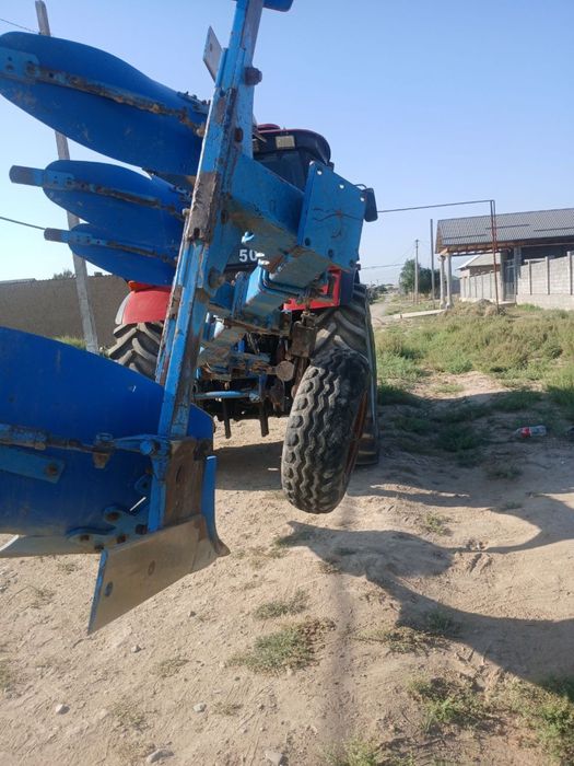 Belarus 1523 lemken plugi bilan birga sotiladi