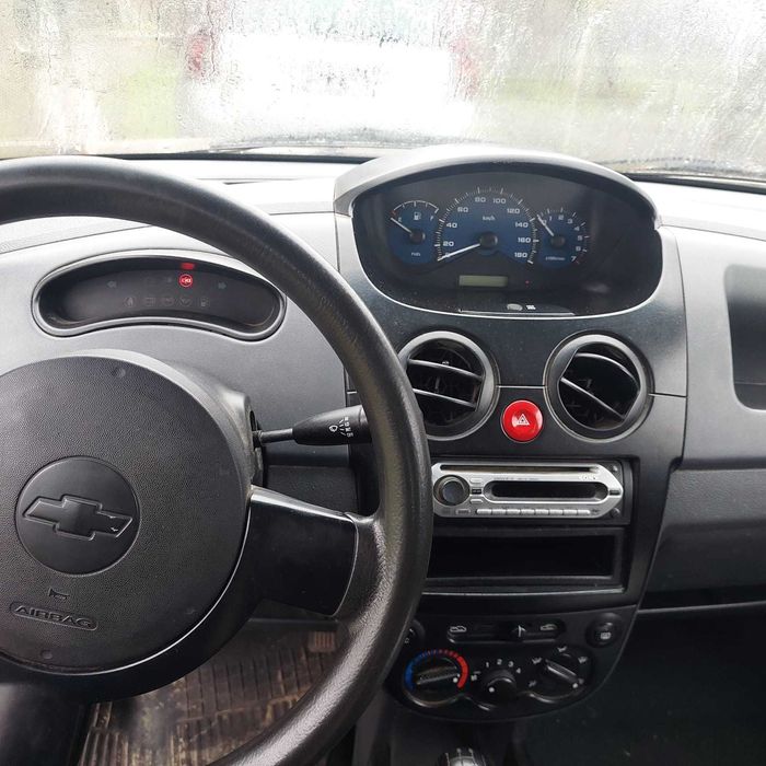 Masina de vanzare chevrolet Spark