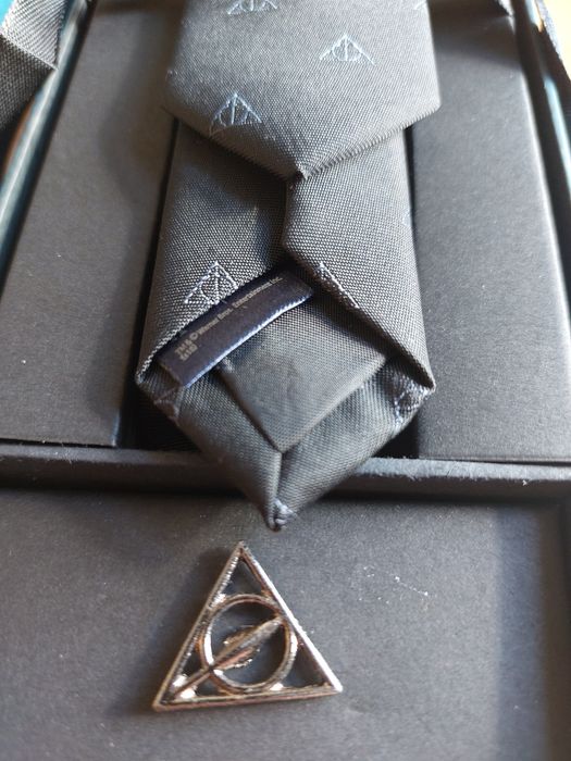 Cravată Harry Potter - Deathly Hallows