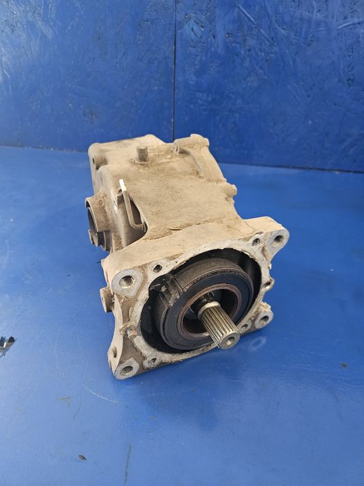 Рав4, 2008 год, задний редуктор