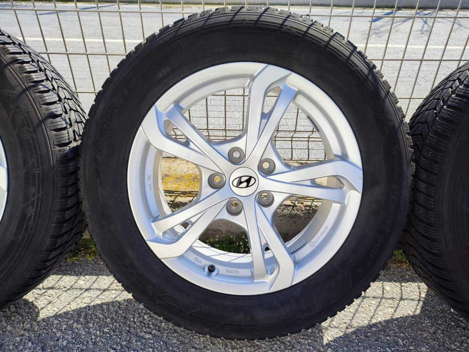 304 - 4бр. Алуминиеви джанти 17" 5x114,3 с гуми 215/65/17 Hyundai
