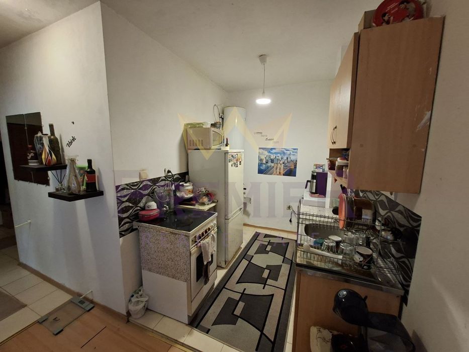 Продава се Двустаен апартамент в Варна, Базар Левски - 84 кв.м за 2191 €/кв.м - Снимка #4