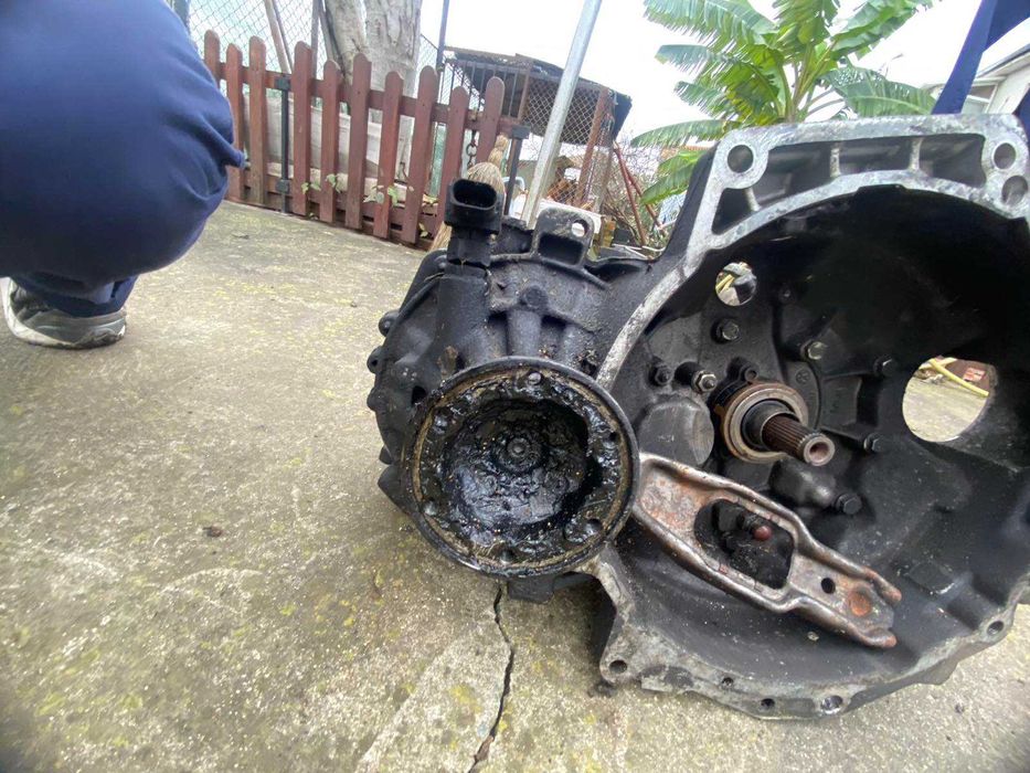 Скоростна кутия 5-степенна от голф 4-ка 90/110кс