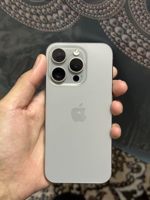 iPhone 15 pro 256 GB