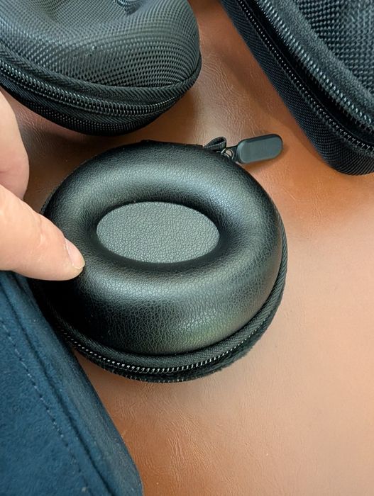 Etui travel ceas. Cutie ceas ideala pentru transport