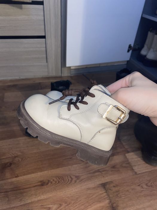 Детские осенние ботинки