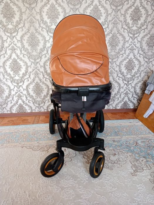 Продам коляску в хорошом состоянии
