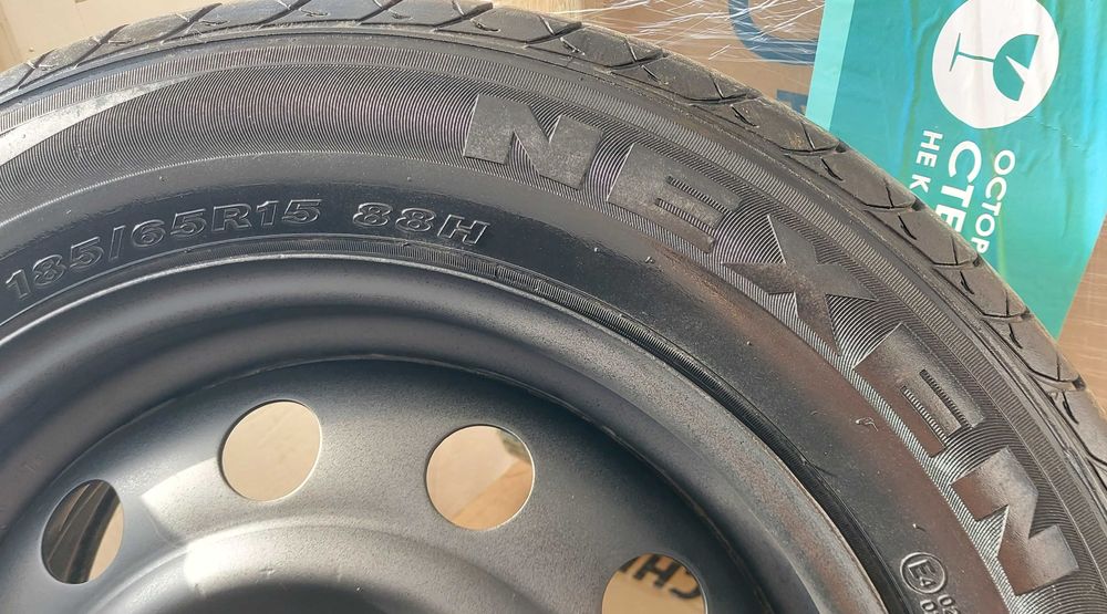 Продам диски с резиной 4.100 р15