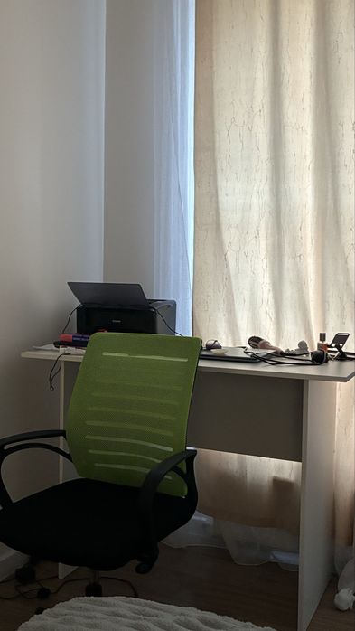 Кресло офисное стол