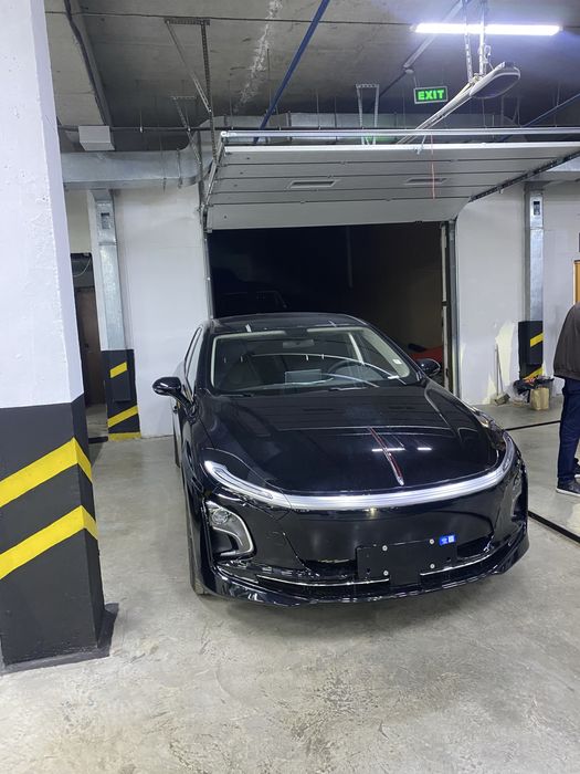 Аренда авто от 16к для такси Хончи HONQI EQ m5 2025 новые без пробега