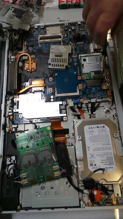 Telefon va noutbuk tamiri