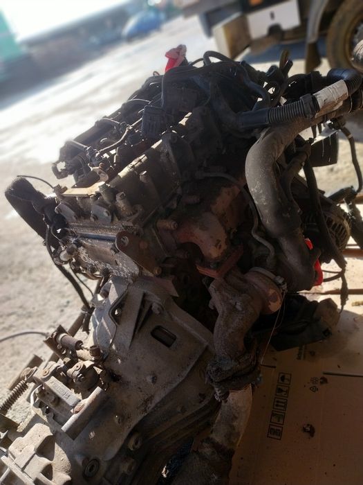 Vând chiulasa pt iveco daily mot 3000cc euro 3