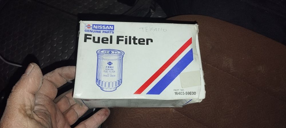 Авто запчасти на Ниссан ремни , фильтр масляный , воздушный