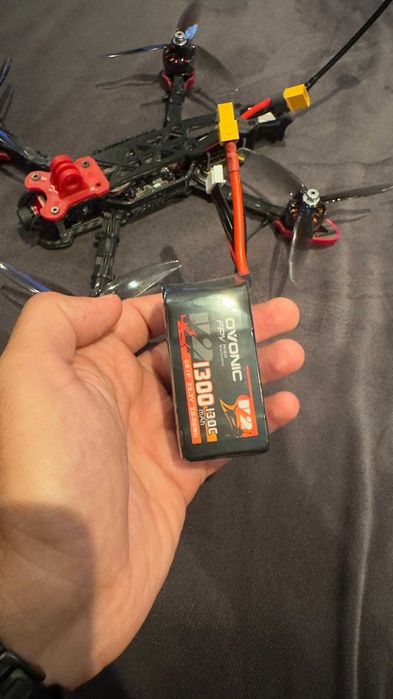 Drona FPV 5inch custom build