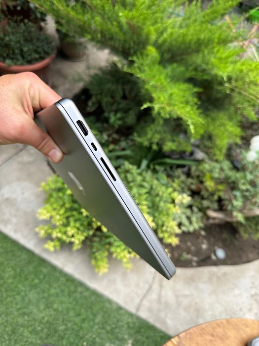 MacBook Pro 14 M2 Pro 16/512