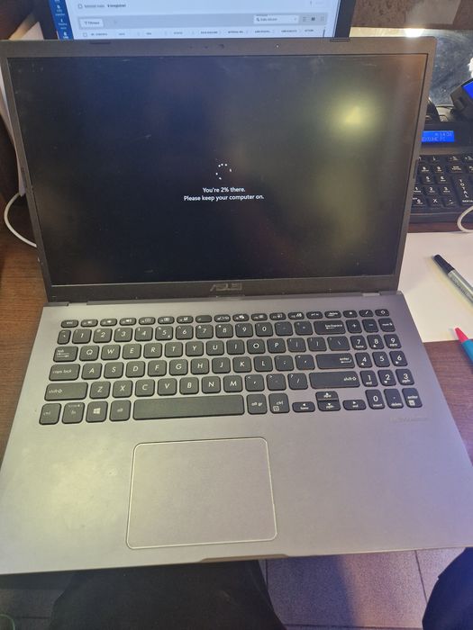 Asus A509F i5 gen8 8/256gb Windows 11 Amanet Lazar Crangasi 40388