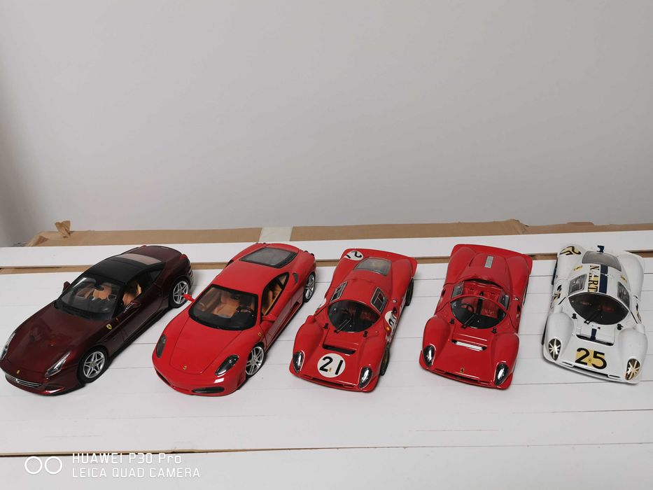 Ferrari 1:18 Ферари