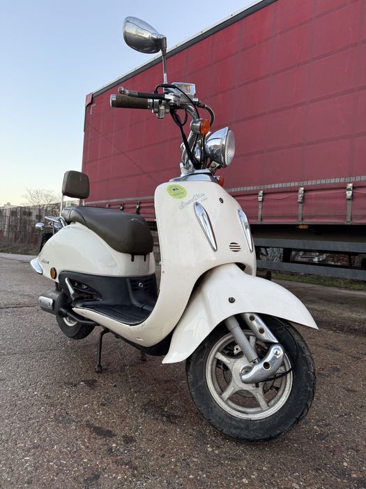 Scuter in 4 timpi fara permis