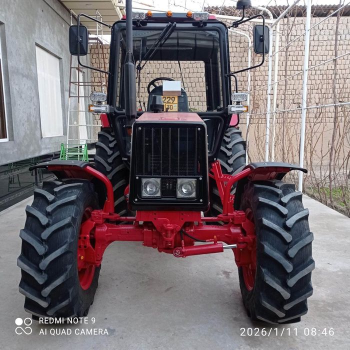 Belarus 892.2 traktor