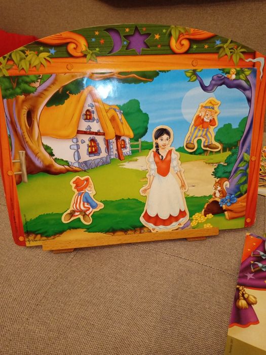 Joc magnetic: Sa construim scene de poveste