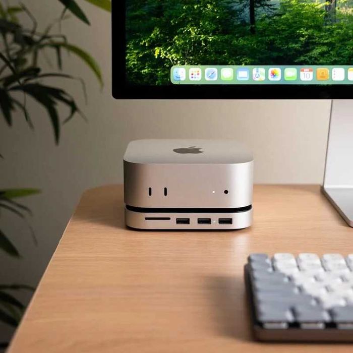 Mac Mini M4 16GB 256GB + SSD 512GB + SATECHI HUB Iasi • OLX.ro