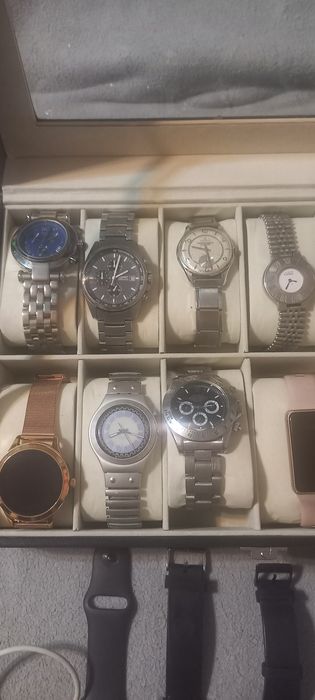 Ceasuri diferite modele