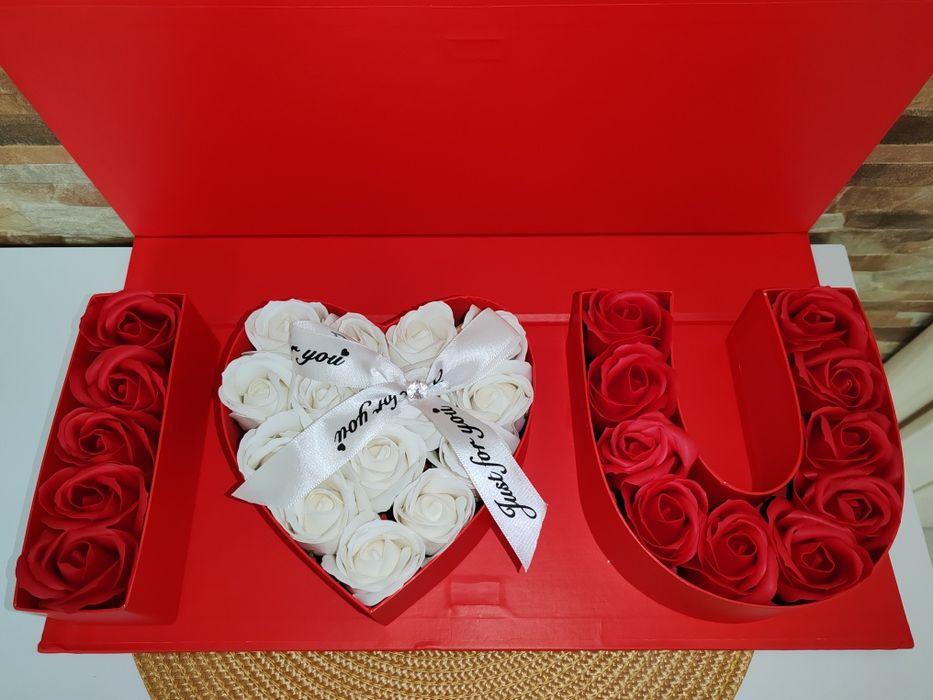 Aranjament cu trandafiri de săpun