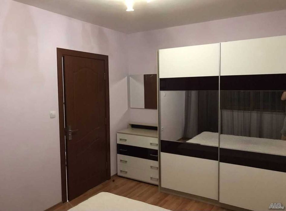 Дава се под наем Тристаен апартамент в Благоевград, Освобождение - 74 кв.м за 306 € - Снимка #4