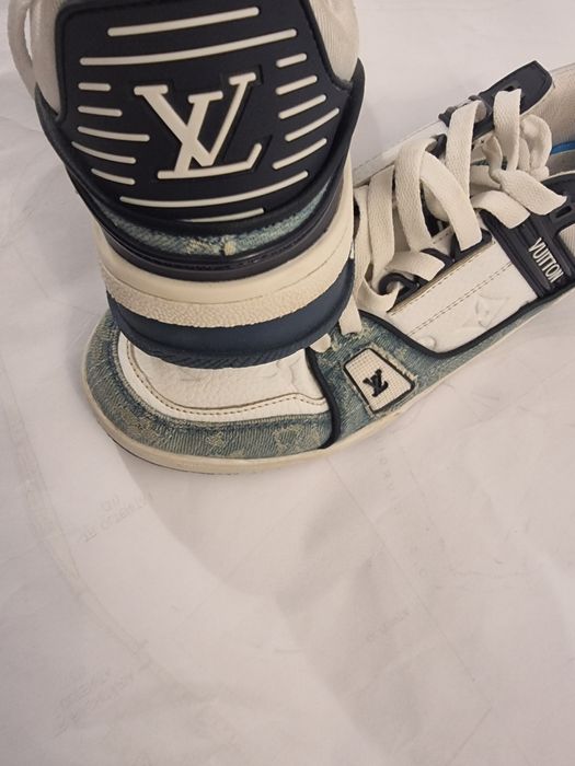 Louis Vuitton marime 42 bărbați